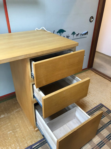お洒落な学習机
