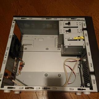 マウスコンピューターミニタワーPCケースの画像