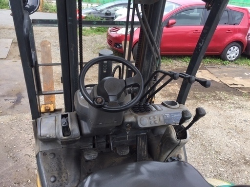 コマツ フォークリフト 1.5t  FG15C-20　ヒンジ仕様