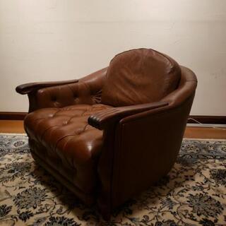 シングルソファ　アンティーク　カリモクの画像