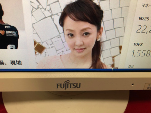 液晶モニター　17インチ　FUJITSU