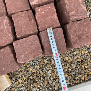 乱形石　乱張り　イエロー　ピンコロ石　レッド　アプローチ　外構の画像