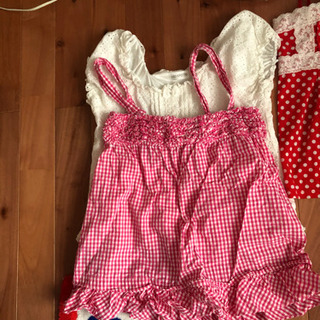 洋服あげます。