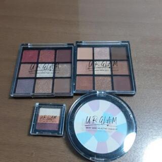 アイシャドウ3個＆フェイスパウダーの画像