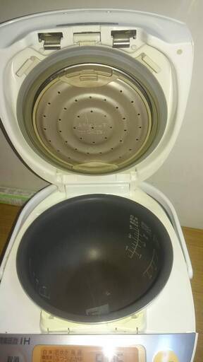 象印　IH炊飯ジャー　3合炊き