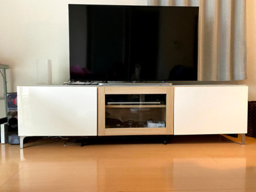 IKEA イケア テレビ台 ベストー 脚付き