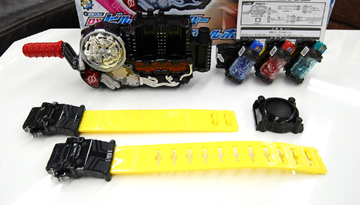 変身ベルト 仮面ライダービルド DXビルドドライバー フルボトルドライバーセット まとめて 武器 クラッシャー おもちゃ   ☆ PayPay(ペイペイ)決済可能 ☆ 札幌市 清田区 平岡