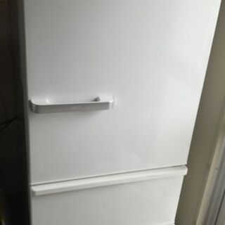 2018年製　アクアAQR-27G(W)冷蔵庫　272L　ナチュ...