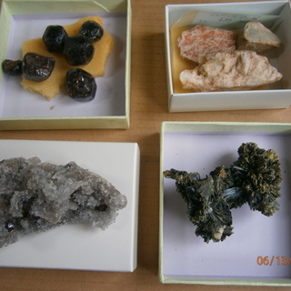 鉱物（原石）１２