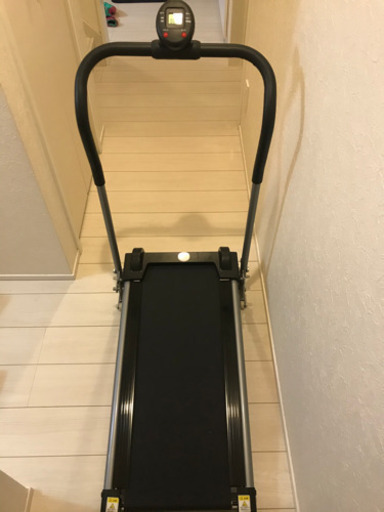 ランニングマシーン　　引き渡し決まりました