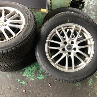 ブリジストン ブリザックDM-V2 225/60R17 エクストレイル