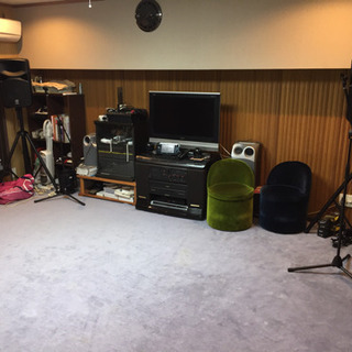 スタジオ所有、アニソンボーカル募集 − 東京都
