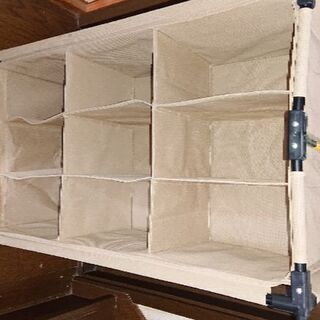 収納ボックスの画像