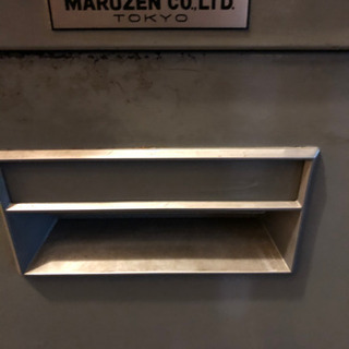 MARUZEN 古い事務用3段キャビネットの画像