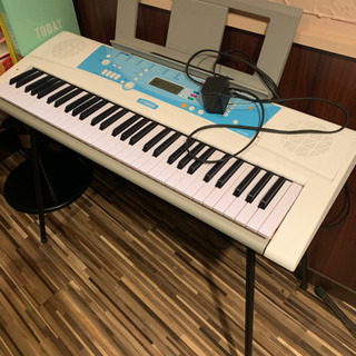 電子ピアノ