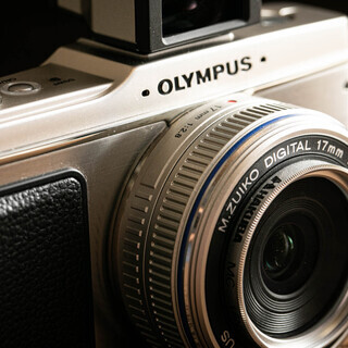 20A0042 1 札幌 中古 OLYMPUS オリンパス E-P1 PEN ミラーレス一眼