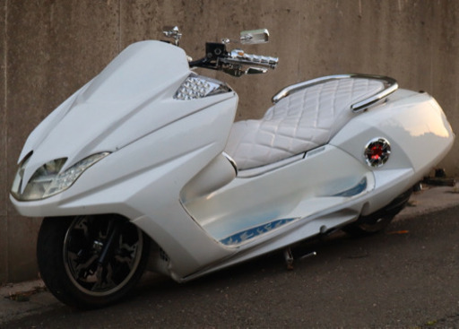 【YAMAHA マグザム】オールホワイトフルカスタム！！シート、スピーカ新品！！