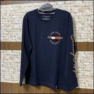 リッチな黄金のロゴ刺繍　在庫希少　ネイビーM　ロンT　TOMMY...