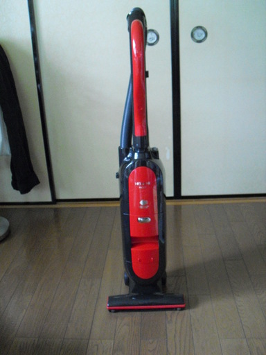日立 スティック型 ごみダッシュサイクロン PV-SU3-R レッド