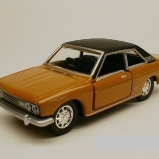ＴＬ-００１１ 日産ブルーバード １６００ＳＳＳクーペ (1)