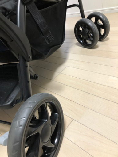 2人乗りベビーカー　ネビオ　使用回数2回！美品です！！