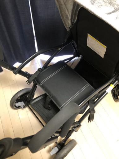 2人乗りベビーカー　ネビオ　使用回数2回！美品です！！