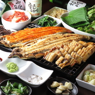 【時給1,000円～】週2&3h～◎旨まかない付き♪韓国料理ホールスタッフ!の画像
