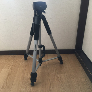 アルミ三脚　最大140cm