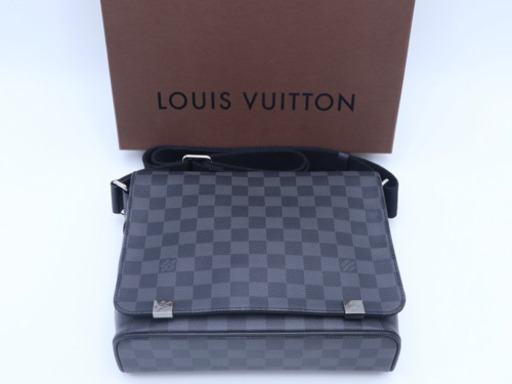 《LOUIS VUITTON/ダミエ グラフィット ディストリクト PM NM》