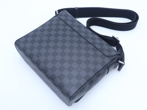 《LOUIS VUITTON/ダミエ グラフィット ディストリクト PM NM》