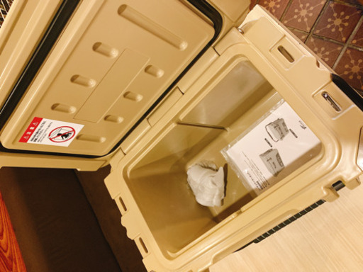 FIELDOOR プロ仕様の18.9LのクーラーBOX 新品未使用