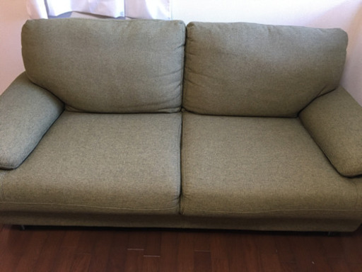 3人掛けソファ　ニトリ