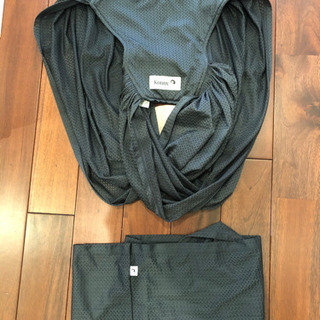 konny抱っこ紐　新生児から20Kgまで使えます。