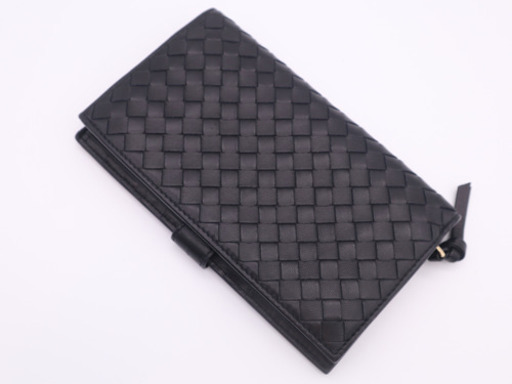 《BOTTEGA VENETA/イントレチャート 二つ折り長財布》ABランク 黒