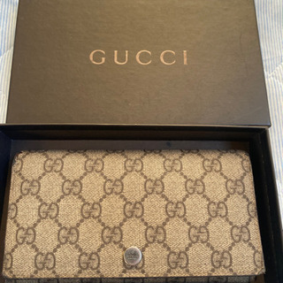 GUCCI長財布