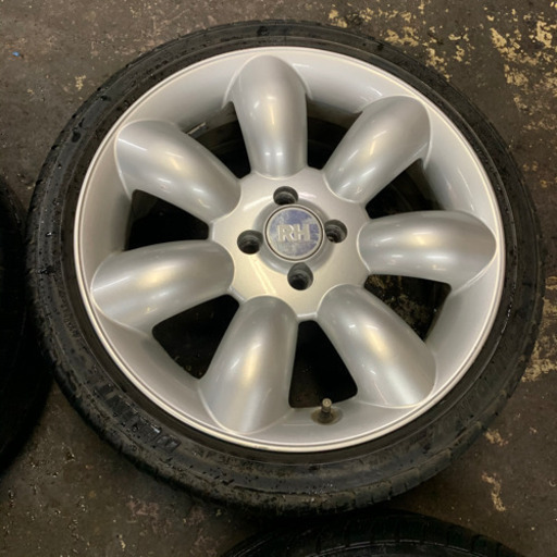 RH マキシライト 17×7J+35