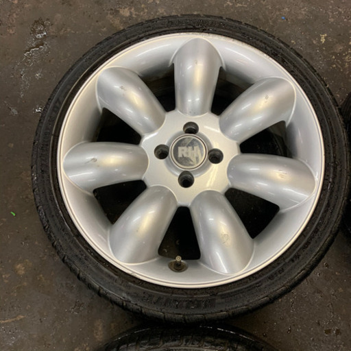 RH マキシライト 17×7J+35