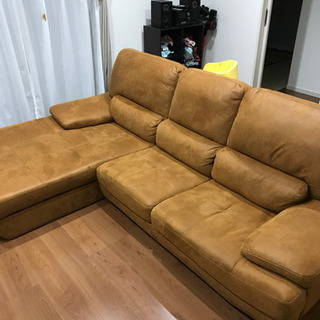関家具　3人掛けソファ　