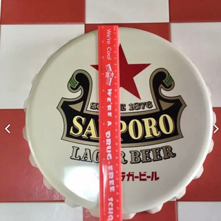 サッポロビール　王冠のディスプレイ　壁飾り　黒ラベル　インテリア雑貨　什器　居酒屋　ディスプレイの画像