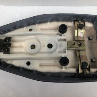 ★発送可★ HONDA バイク シート 幅約27cm ホンダの画像