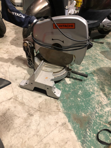 押し切り　卓上丸のこ　電気工具　日立