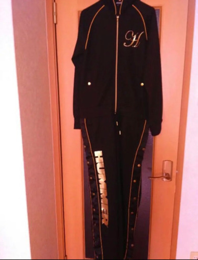 超稀少！！未使用HUMMERファッションつなぎＭサイズ黒金ロゴハマーH2