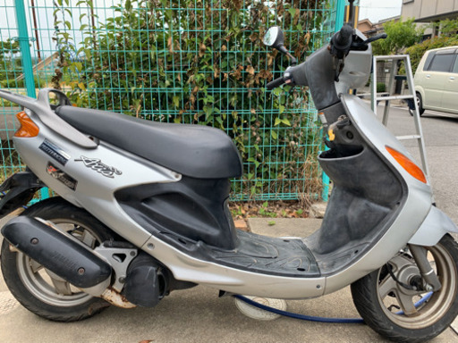 グランドアクシス