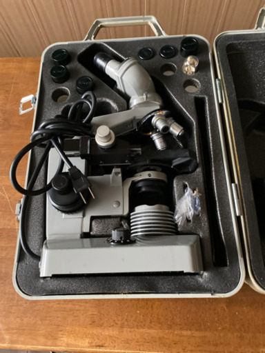 Nikon 顕微鏡　モデルC L