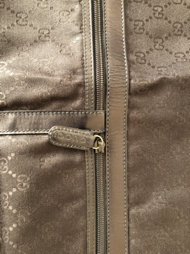 GUCCI ガーメントスーツバッグ　黒