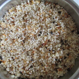 （少量）いぶし米　くず米もどき　無料で