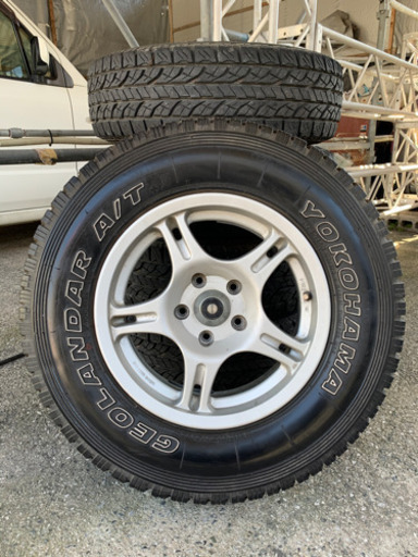 パジェロミニH58Aオーバーフェンダー用背面タイヤ付き中古アルミタイヤ5本セット。引取限定。