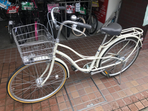 26インチ　ママチャリ　ledオートライト　さびにくいステンレスかご付き　アイボリー