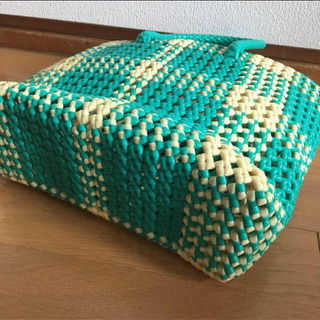 メルカドバックの画像