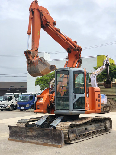 日立クローラクレーン【ZX135UR】エアコン付ユンボ(油圧ショベル) 4958h / フック付